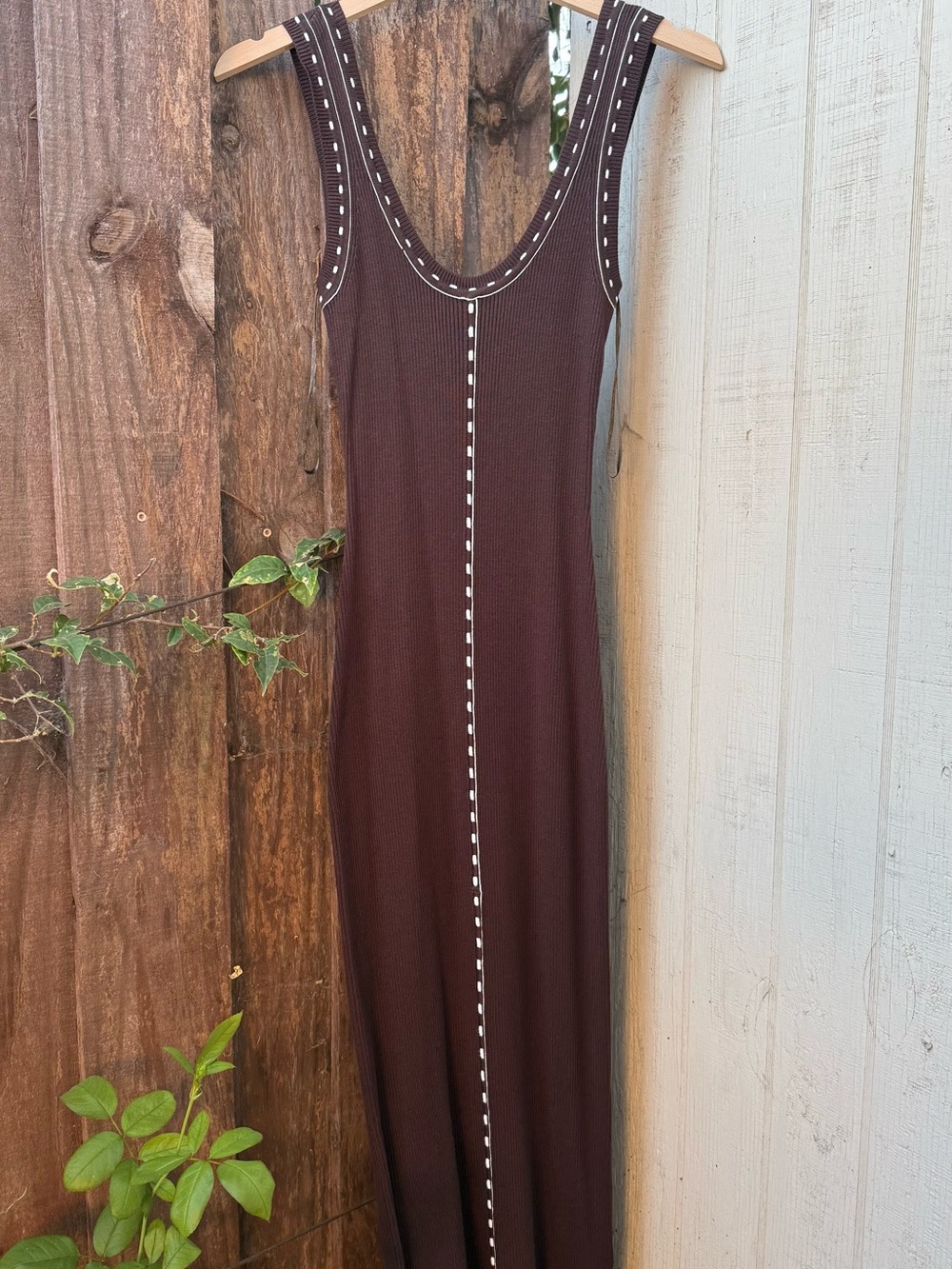 House of Harlow 1960 Brown Ribbed Midi Dress with Contrast Stitching